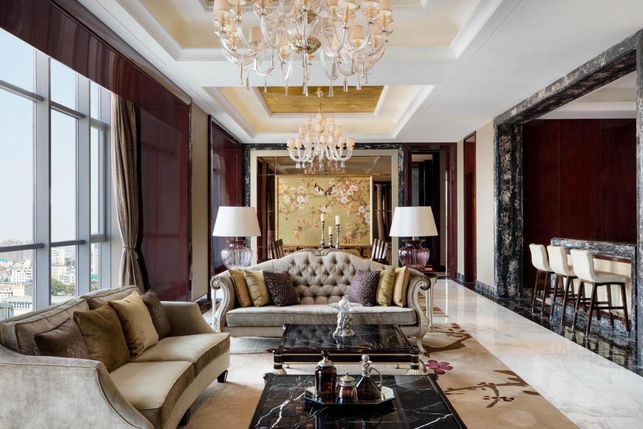 Sheraton Zhenjiang Hotel Экстерьер фото