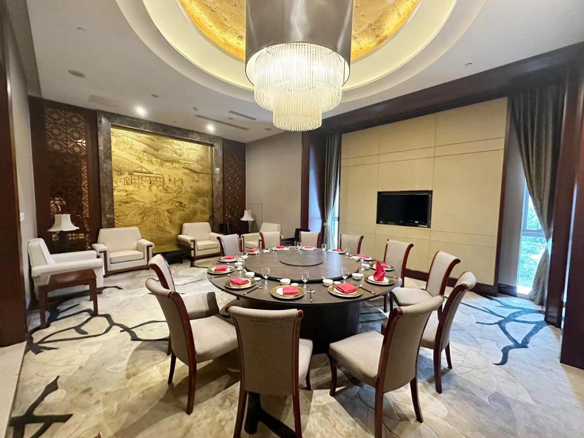 Sheraton Zhenjiang Hotel Экстерьер фото