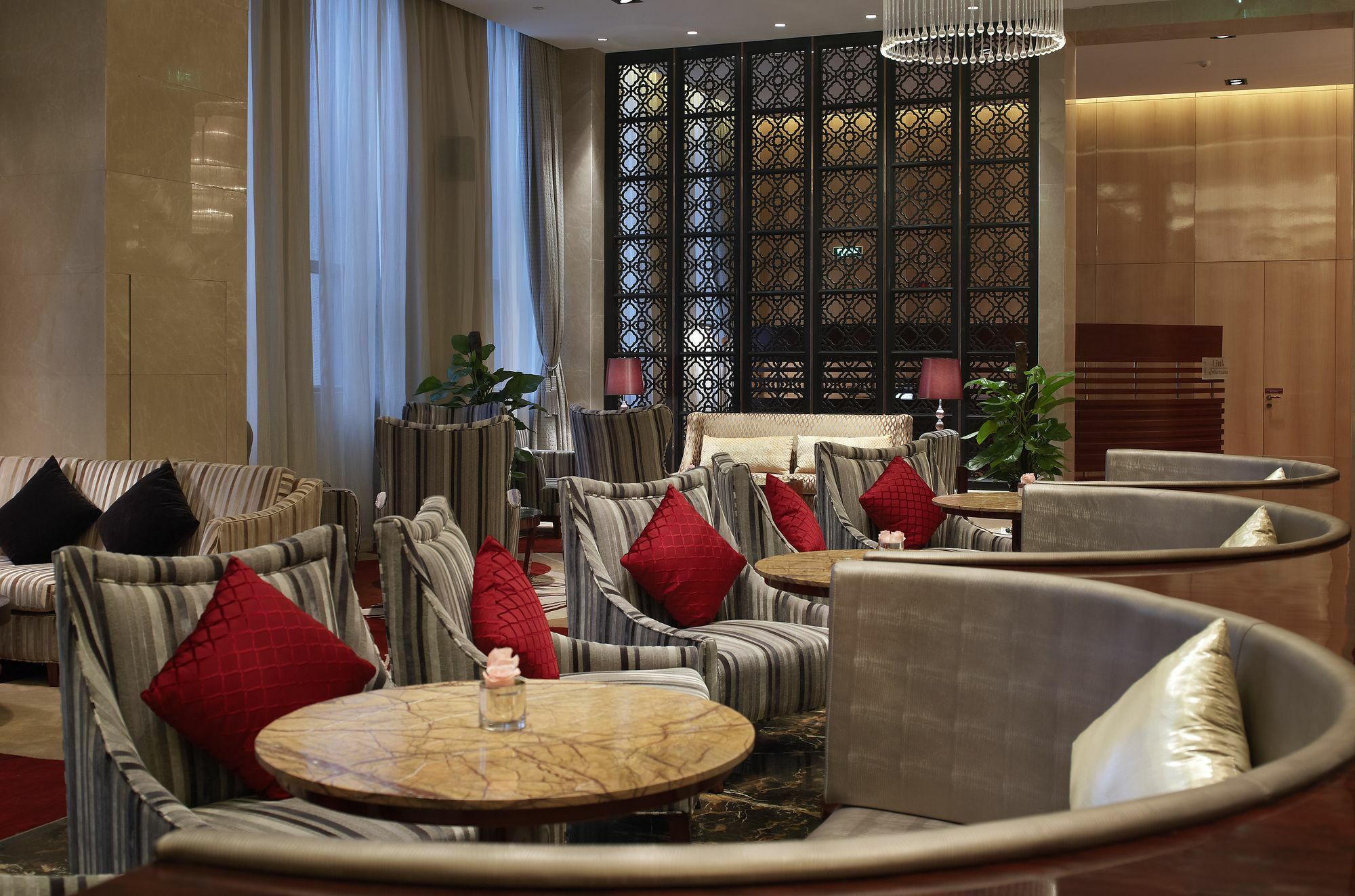 Sheraton Zhenjiang Hotel Экстерьер фото